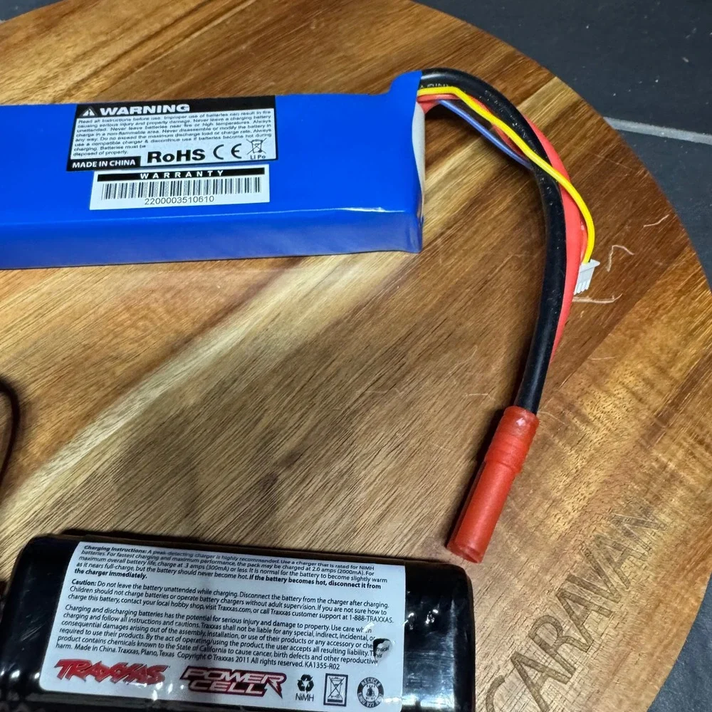 Turnigy 3000mAh 11.1V LiPo and Traxxas 7.2V 1200mAh NiMH RC Battery Lot